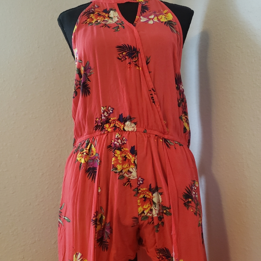 Tropical Peach Floral Romper with overlay - Picture 6 of 14